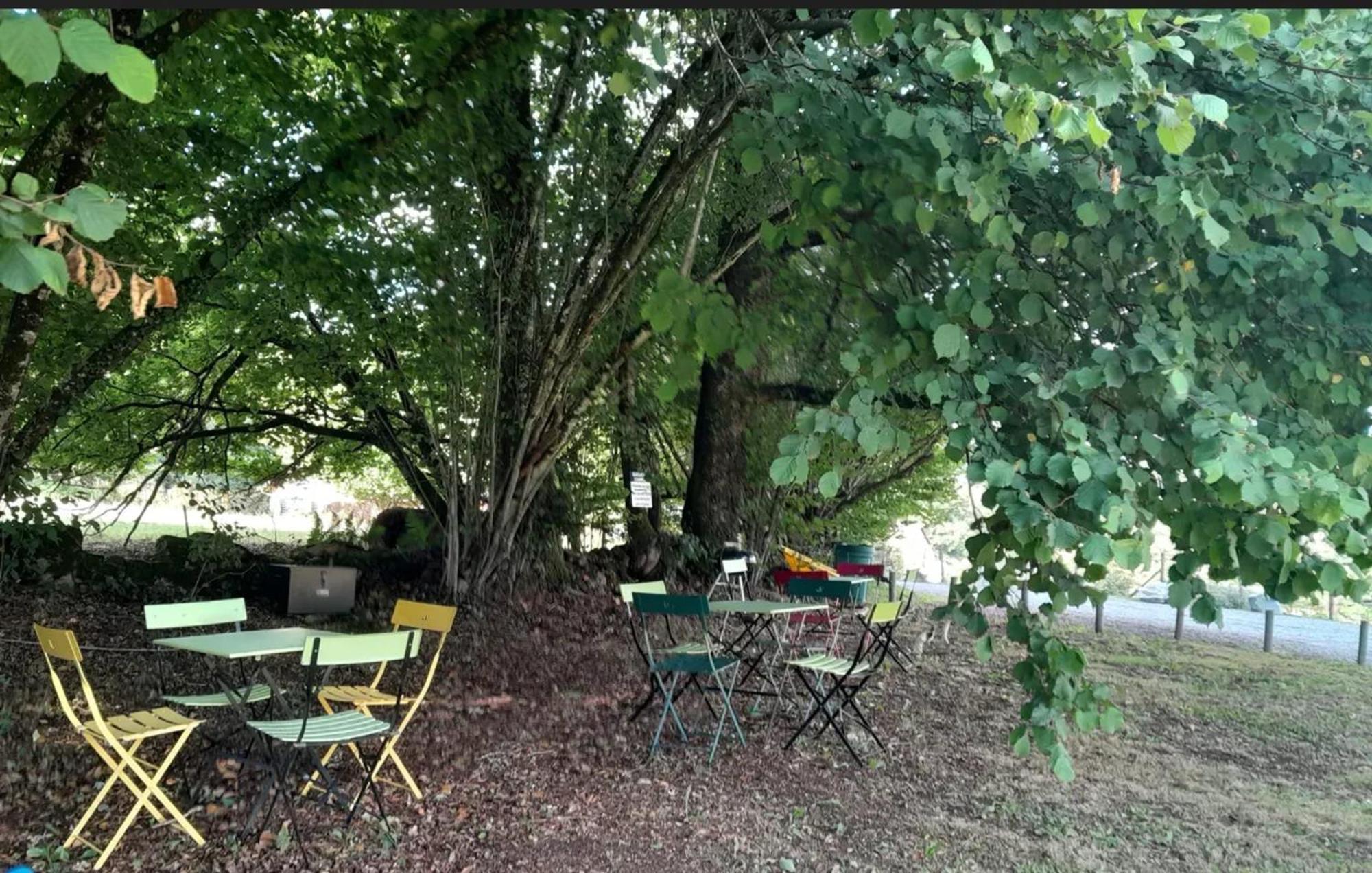 Chalet Charmant A Saint-Sylvestre Avec Terrasse Et Jardin Ambazac Bagian luar foto